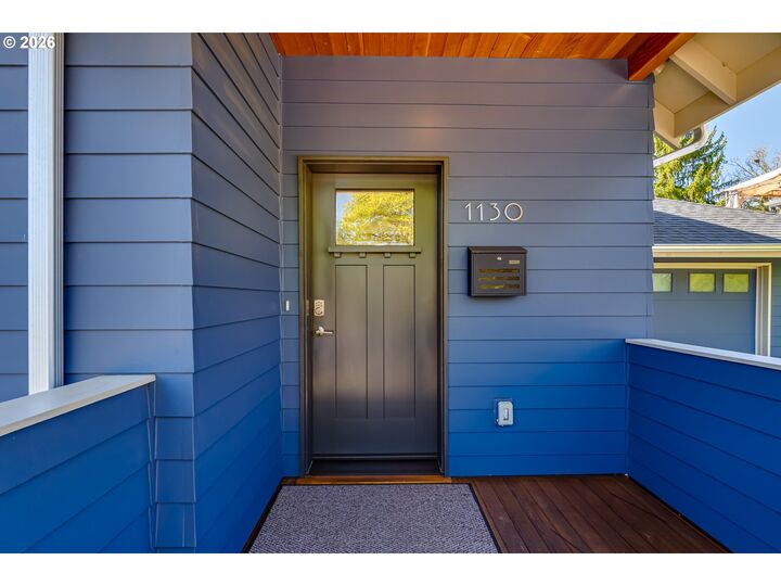 Property Photo: 1130 Polk St OR 97402