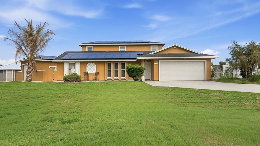 Property Photo: 2301 SW Barber Lane FL 34984