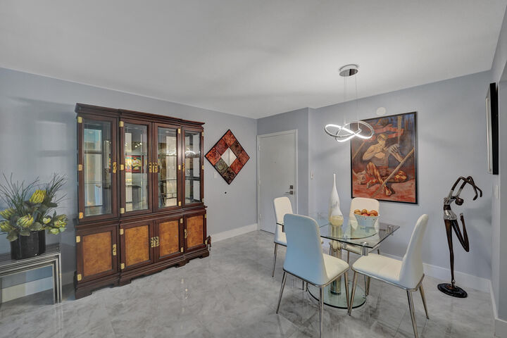 Property Photo:  1930 NE 2nd Avenue 117L  FL 33305 