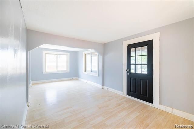 Property Photo: 8644 Nightingale Street MI 48127