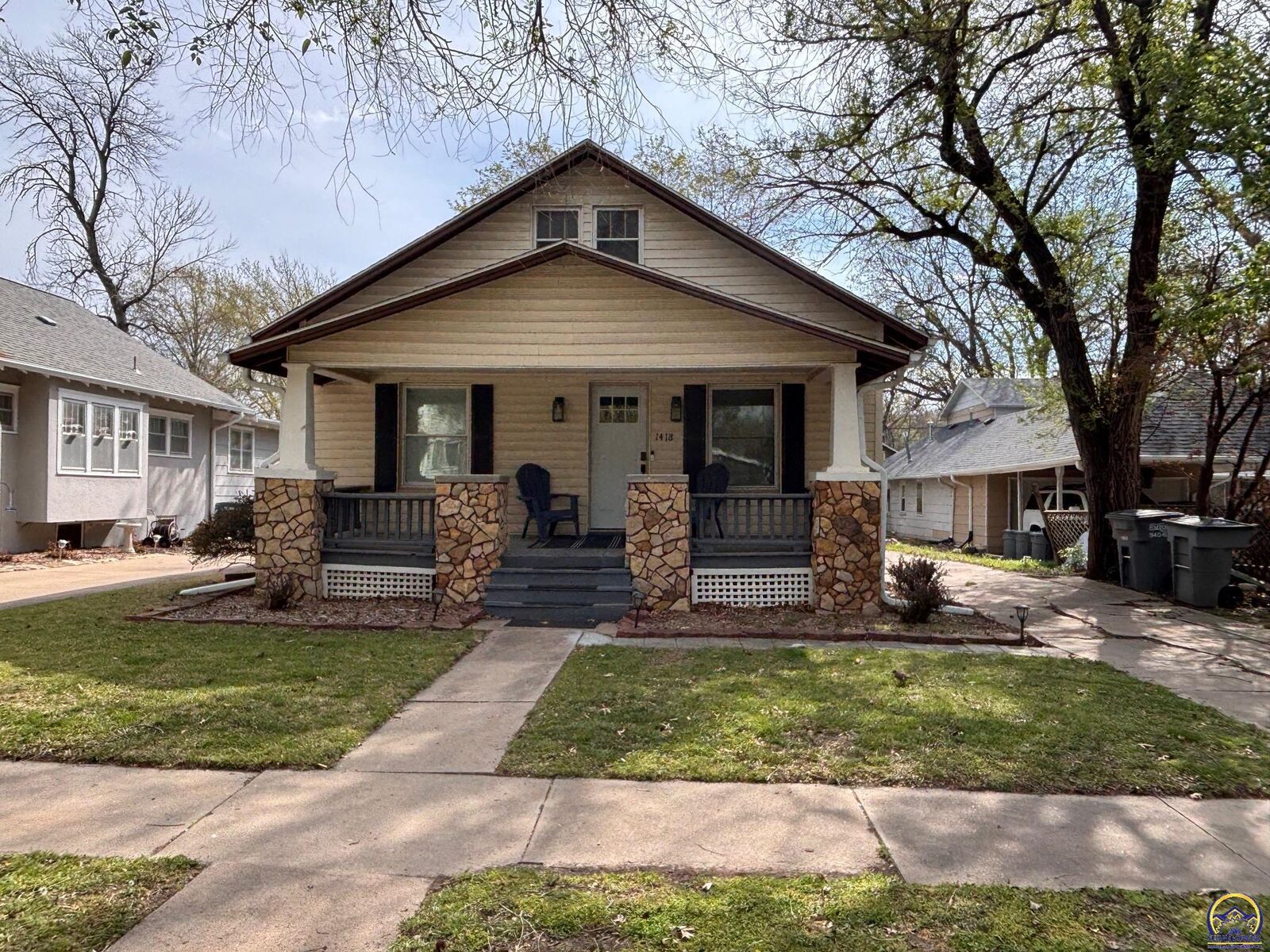 Property Photo:  1418 Lawrence St  KS 66801 