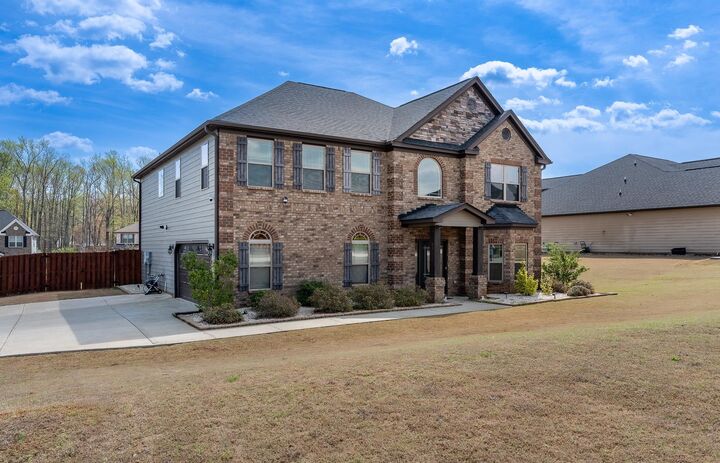 Property Photo:  301 Bohannon Court  SC 29388 