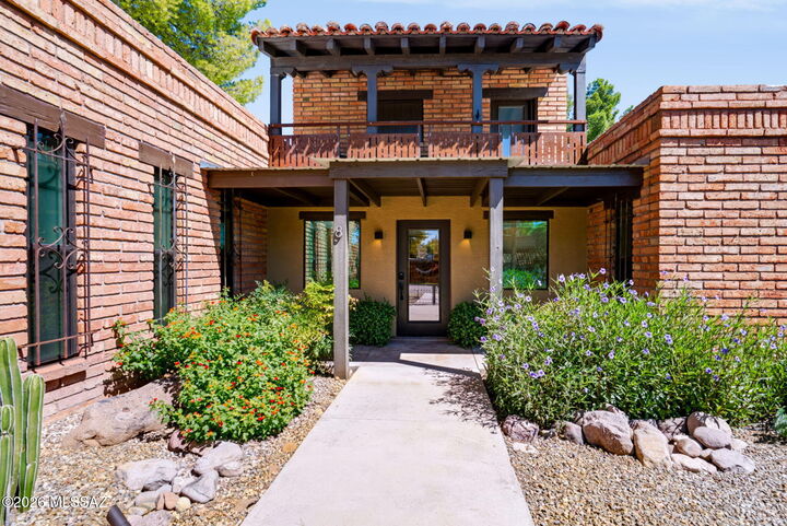 Property Photo: 8 Camino Otero AZ 85646