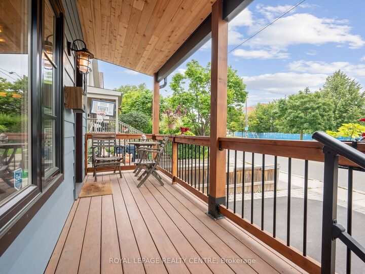 Property Photo: 102 Twenty Third Street ON M8V 3N2