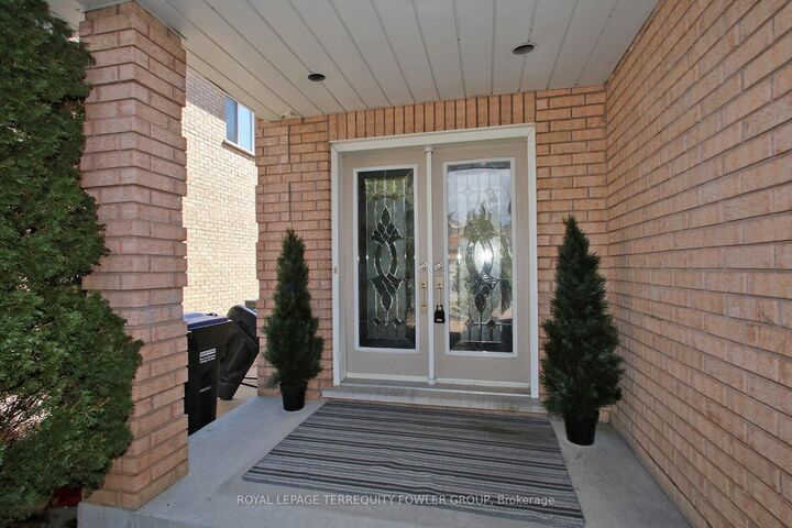 Property Photo: 3 Frustac Trail ON L7E 2A9