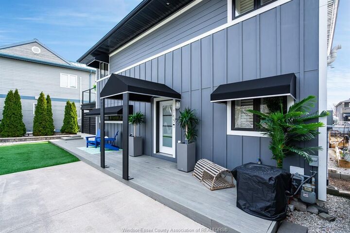 Property Photo:  145 West River Street  ON N8L 0J6 