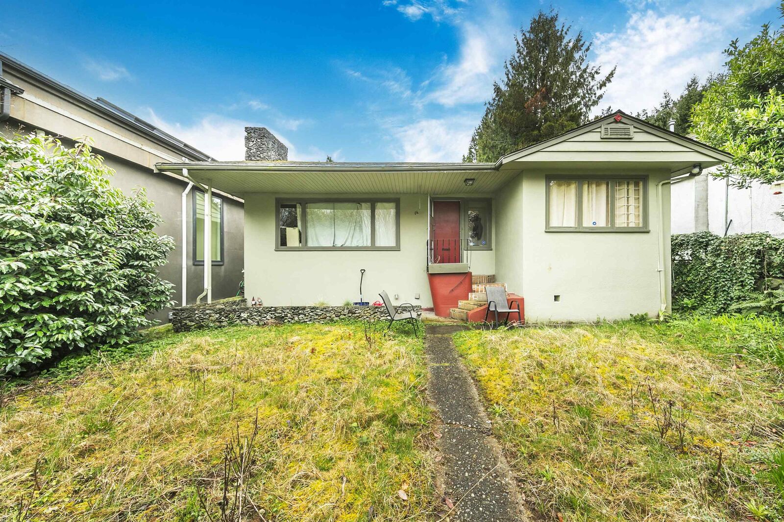 Property Photo: 14 W 37th Avenue BC V5Y 2N1
