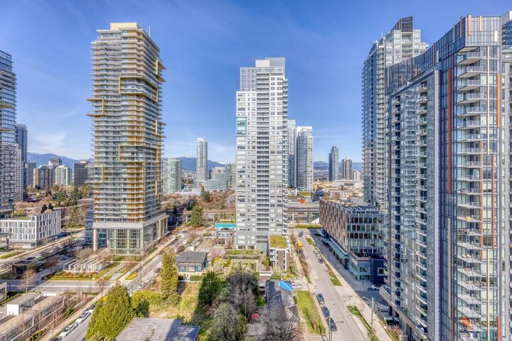 Property Photo: 6463 Silver Avenue 1801 BC V5H 0K4
