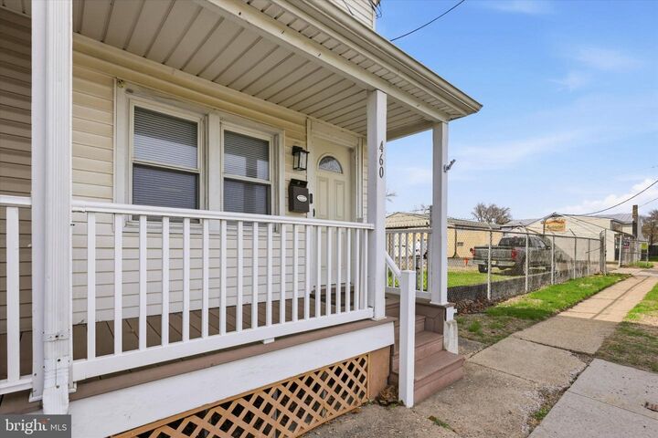 Property Photo:  460 Logan Avenue  NJ 08016 