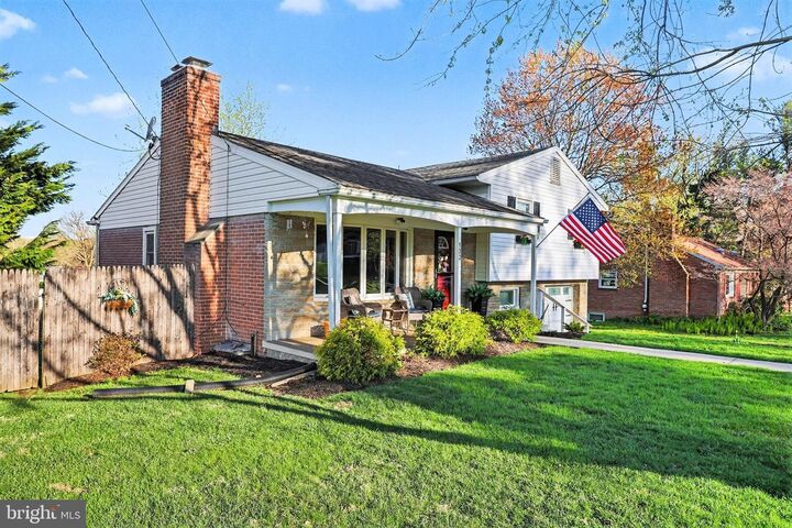 Property Photo: 132 Landis Drive PA 17602