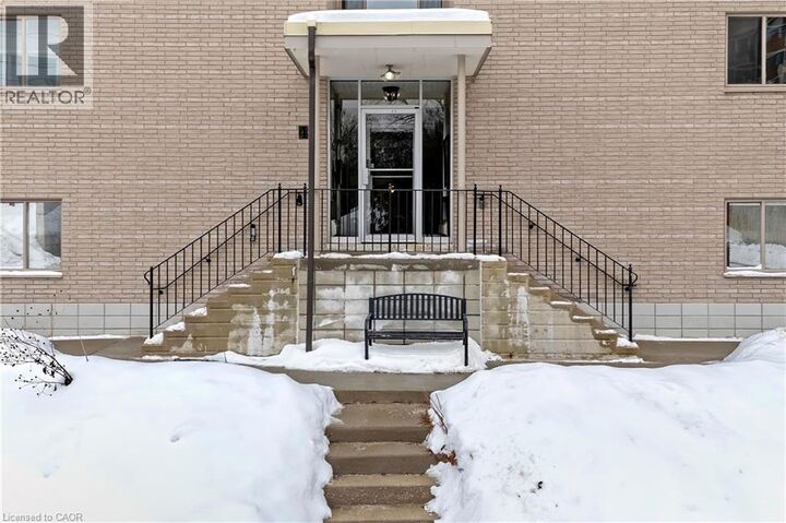 Property Photo:  49 Park Avenue 402  ON L7G 3H9 