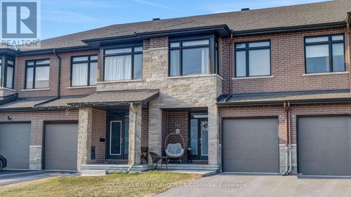 Property Photo:  862 Chipping Circle  ON K4M 0E7 