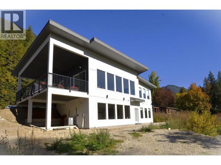 5916 Ferguson Frontage Road — photo 1