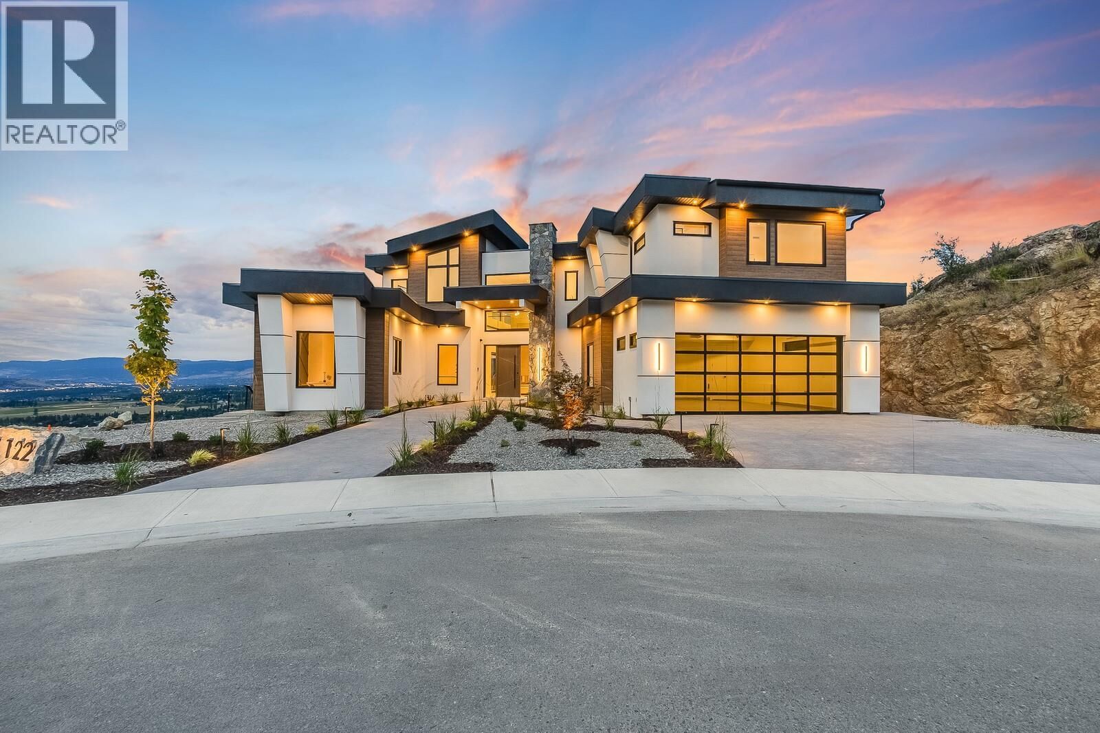 Property Photo: 1122 Pearcy Court BC V1W 5H6
