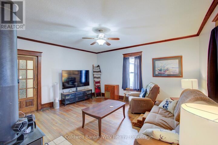 Photo de la propriété:  17 Arthur Street East  ON N0G 1Z0 