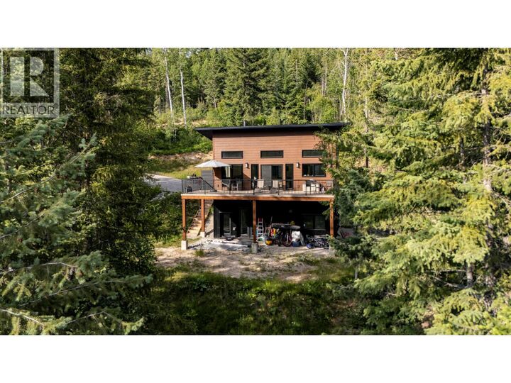 Property Photo: 1414 Black Bear Drive BC V0A 1H7