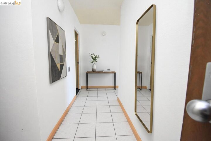 Property Photo:  555 Pierce St 1320  CA 94706 