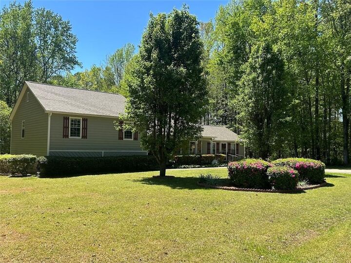 Property Photo:  84 Trellis Court  GA 30116 