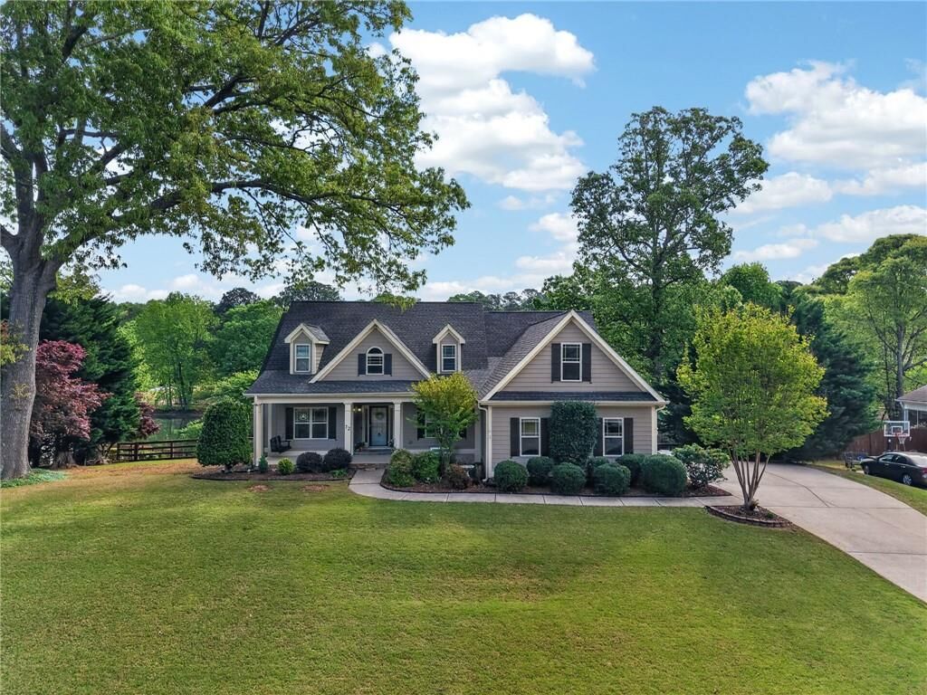 Property Photo:  72 Watersedge Court  GA 30157 