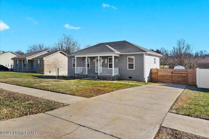Property Photo:  191 McGowan Ave  KY 40004 