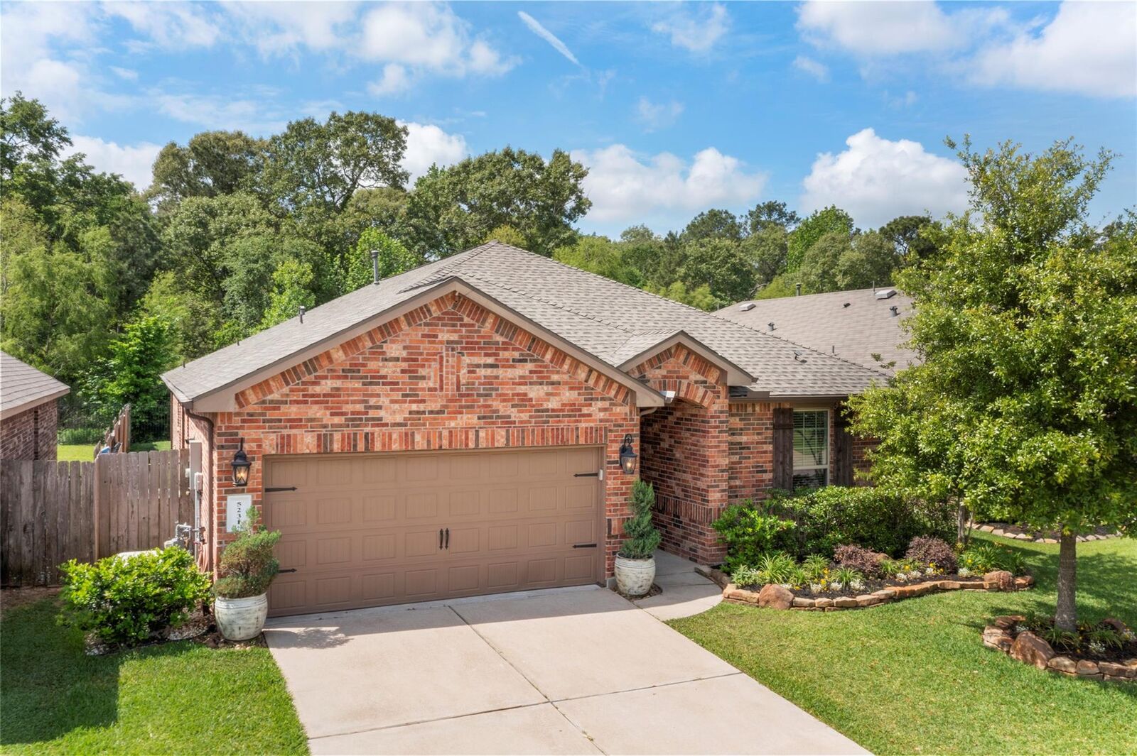 Property Photo:  5231 Pointe Spring Crossing  TX 77389 