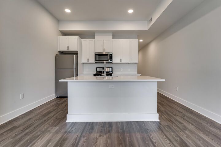 Property Photo:  660 Grand St 414  NJ 07304 