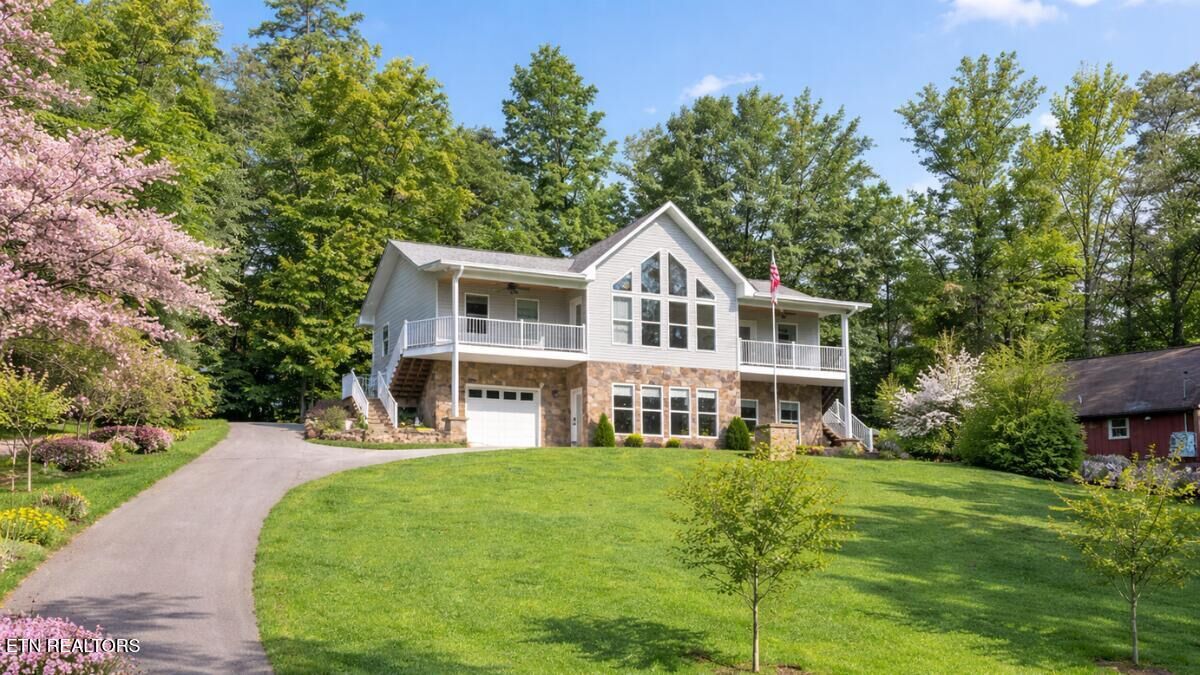 Property Photo:  373 Lindsey Mill Circle  TN 37769 