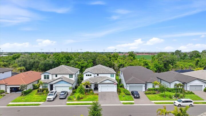 Property Photo: 16313 Hidden Oak Loop FL 34211