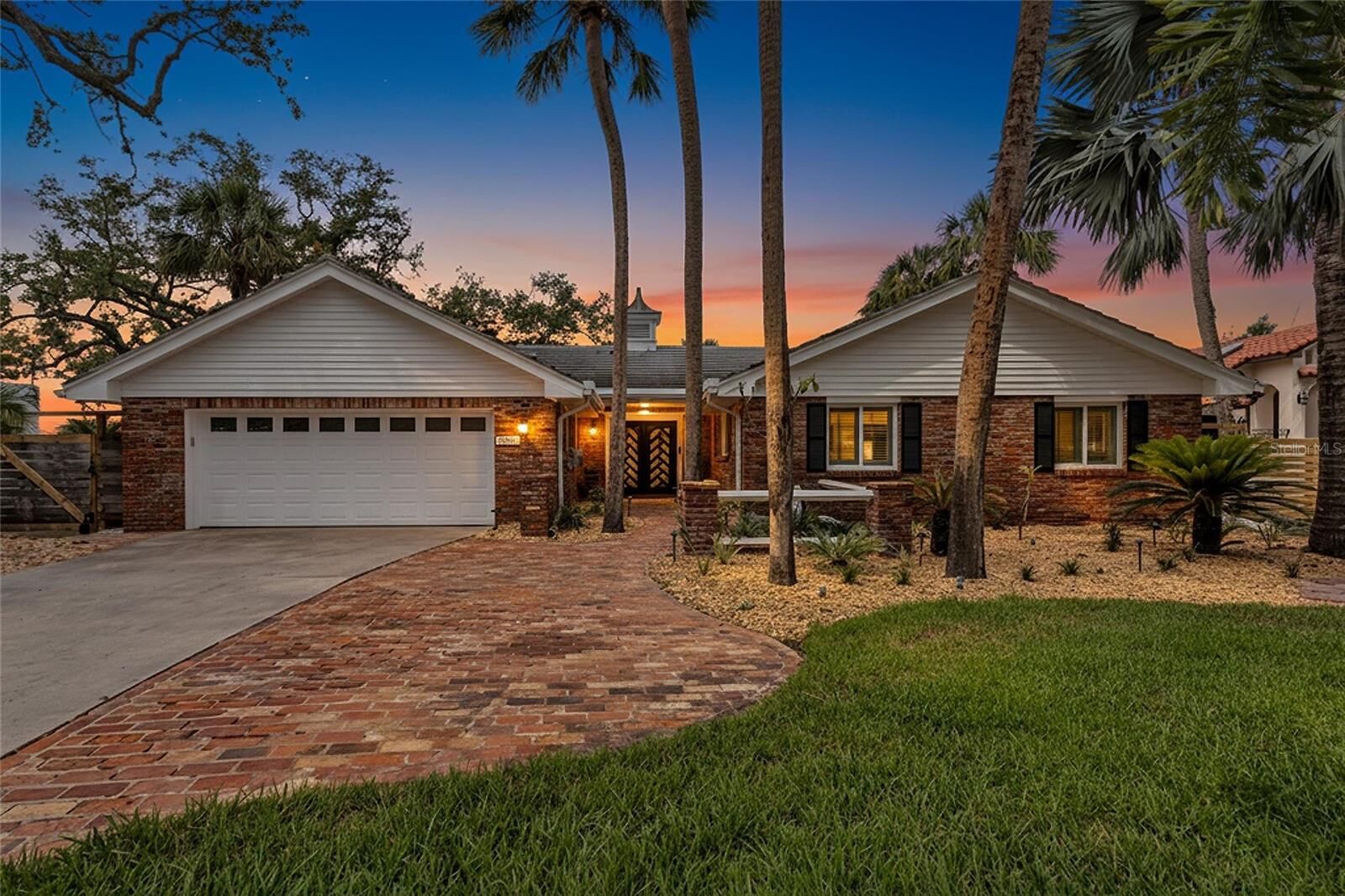 Property Photo:  2612 Keystone Court N  FL 33710 