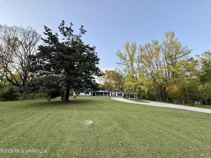Property Photo: 1250 Friendship East Road MS 38921