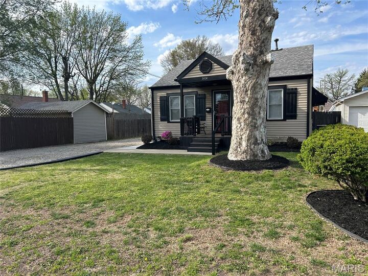Property Photo: 3404 Oak Drive IL 62002