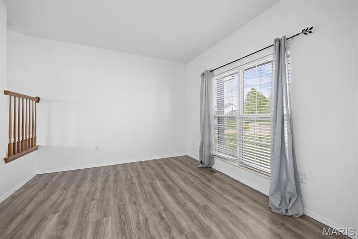 Property Photo: 321 Ring Of Kerry Drive IL 62221