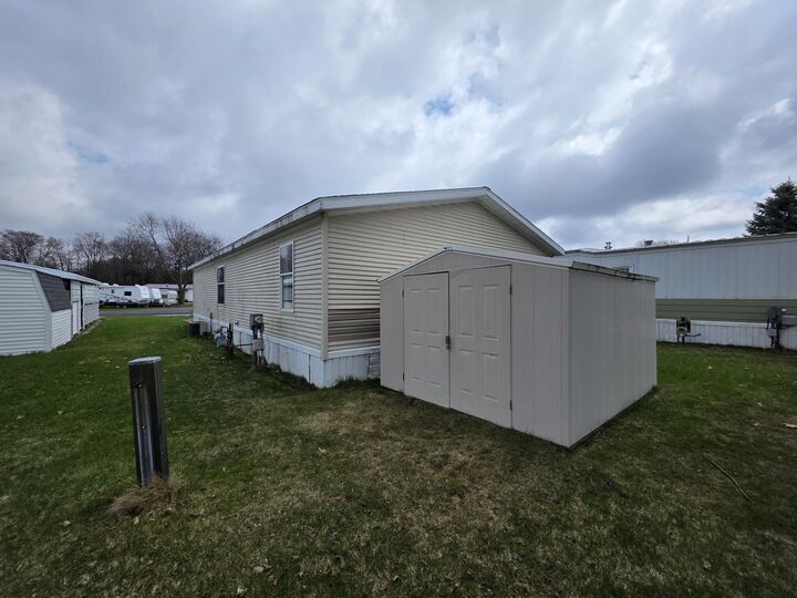 Property Photo:  219 Circle Drive  MI 49412 