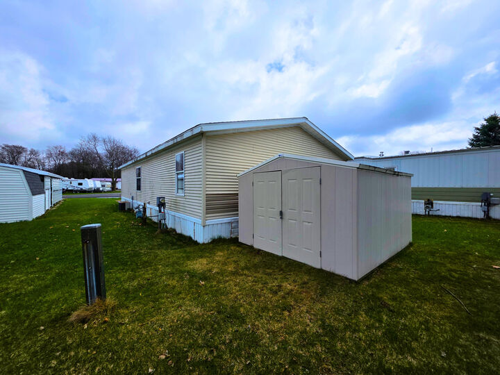 Property Photo:  219 Circle Drive  MI 49412 