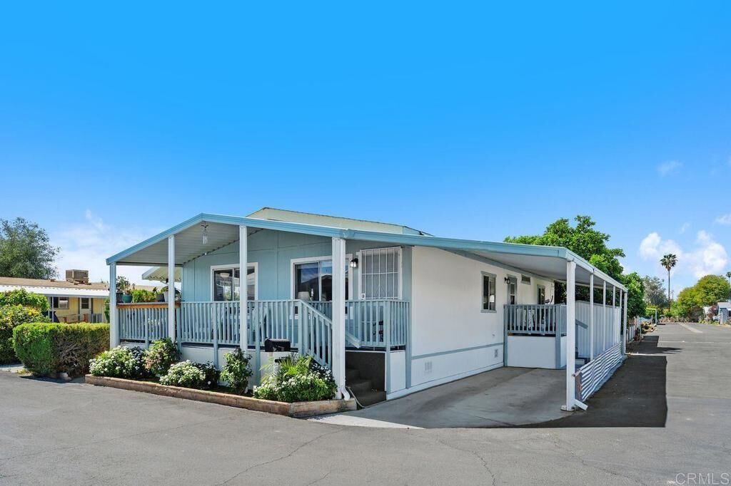 Property Photo: 530 Devonshire Avenue 84 CA 92543