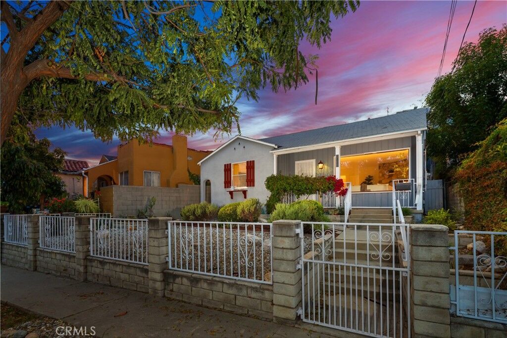 Property Photo: 2811 Budau Avenue CA 90032