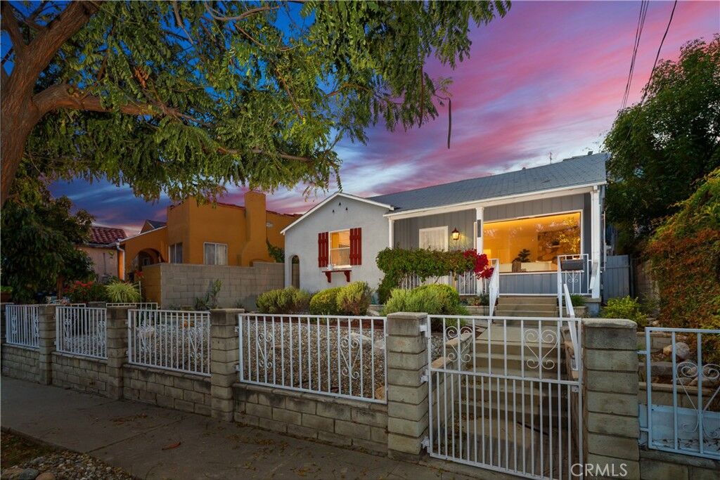 Property Photo:  2811 Budau Avenue  CA 90032 