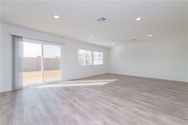 Property Photo:  1560 Scarlet Sage Drive  CA 92571 