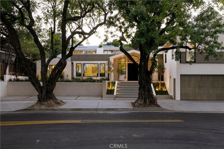 Property Photo:  12162 Laurel Terrace Drive  CA 91604 