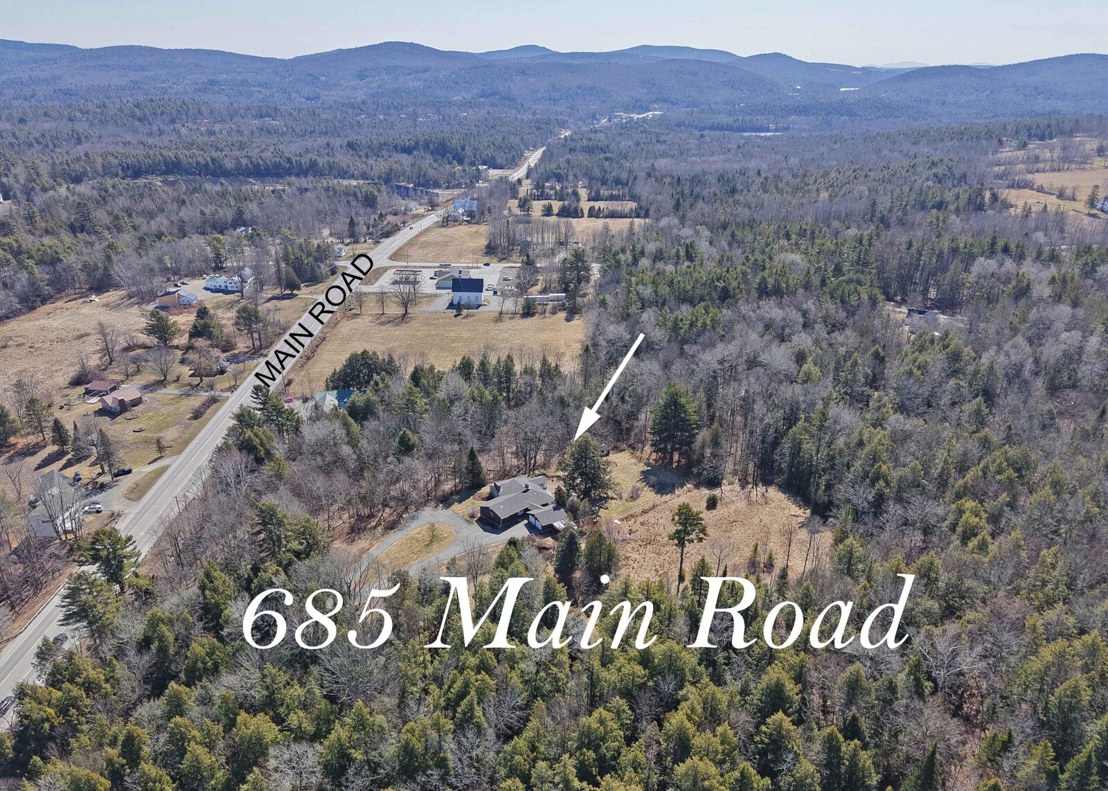 Property Photo:  685 Main Road  ME 04429 