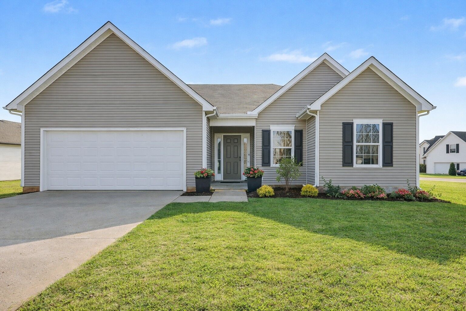 Property Photo: 2616 Elijah Dr TN 37129