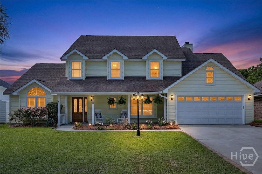 Property Photo: 114 Lakeview Court GA 31406