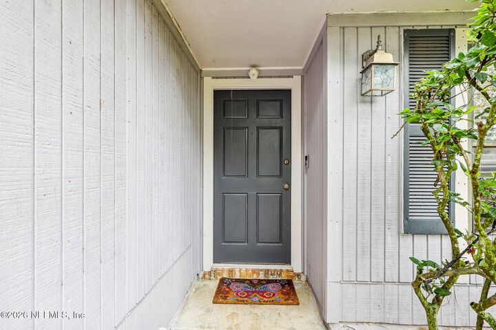 Property Photo: 4111 Cransley Place FL 32257