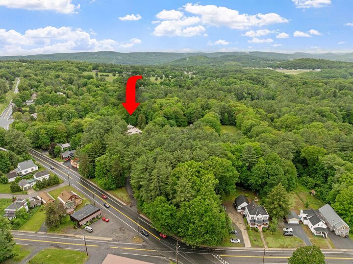 Property Photo:  1 Foster Place  NH 03743 