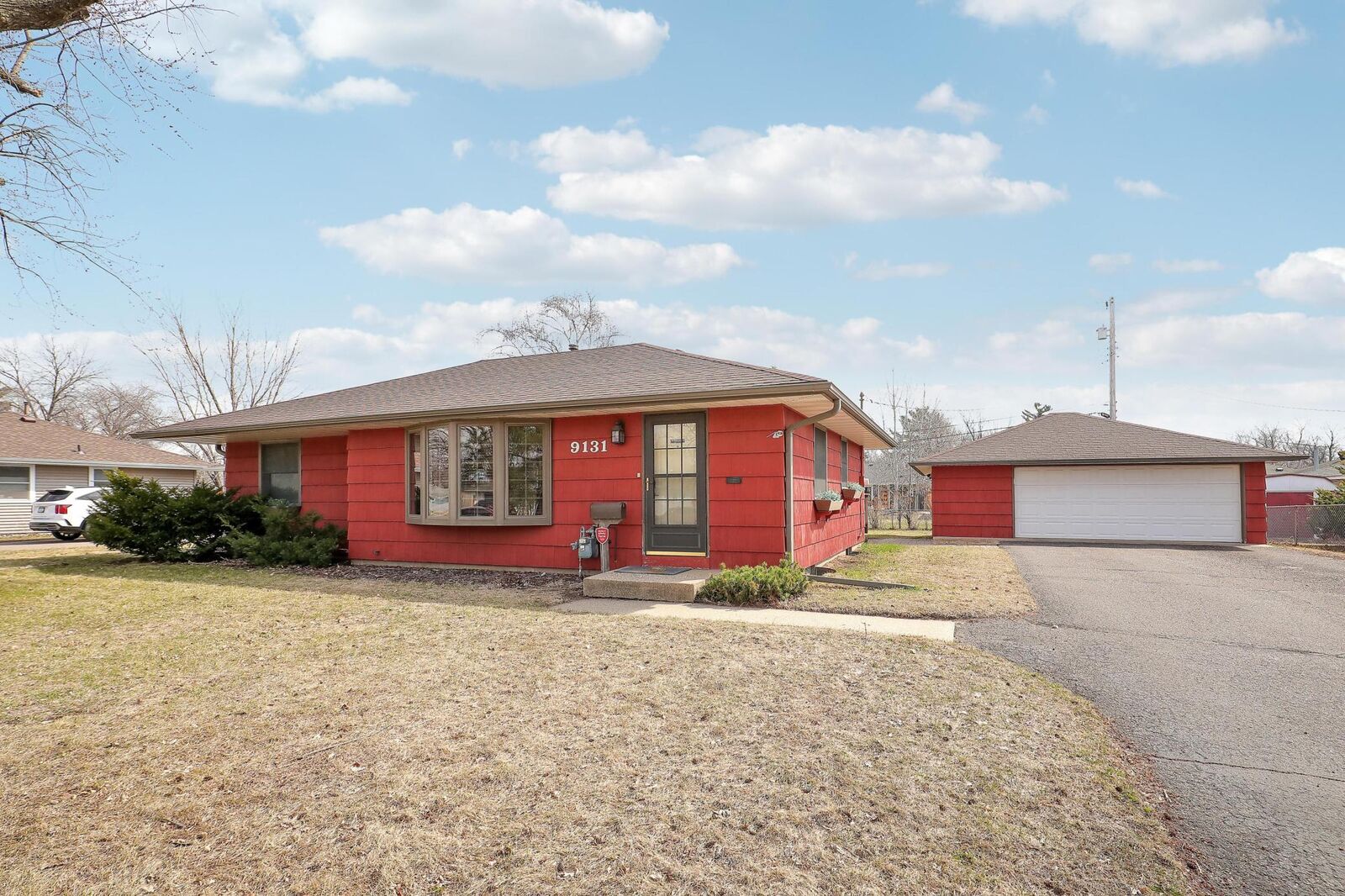 Property Photo:  9131 12th Avenue S  MN 55425 