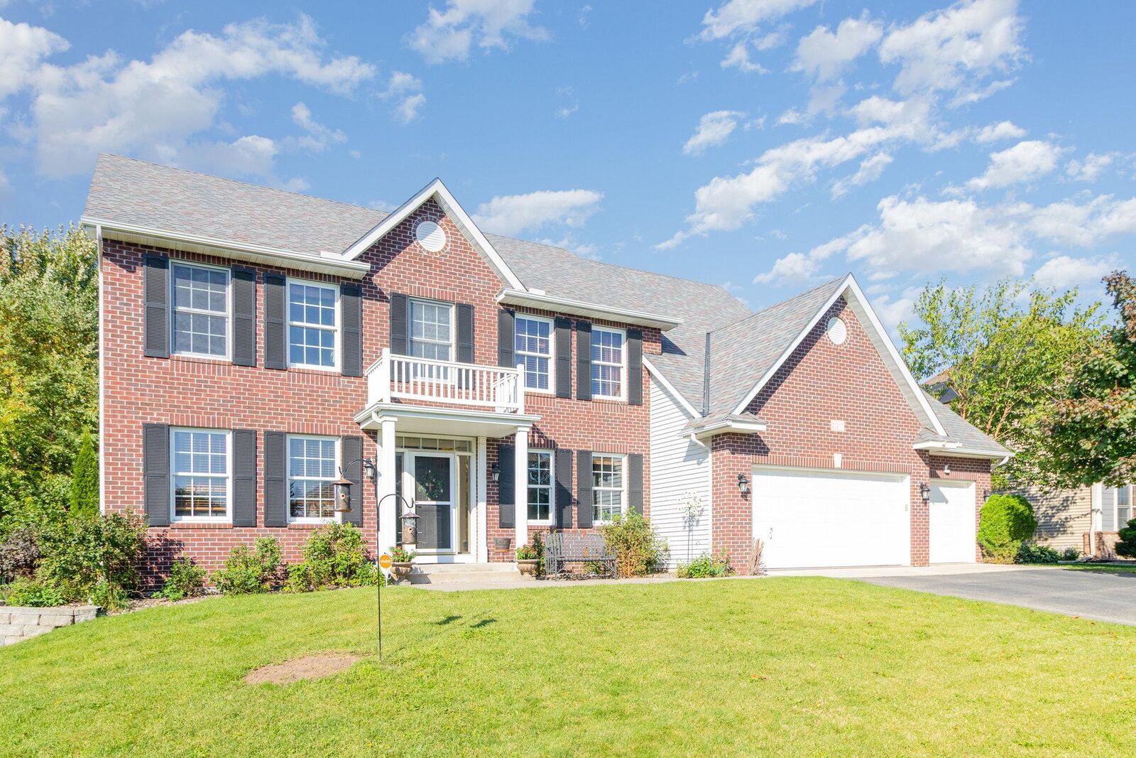 Property Photo:  21217 Ixonia Lane  MN 55044 