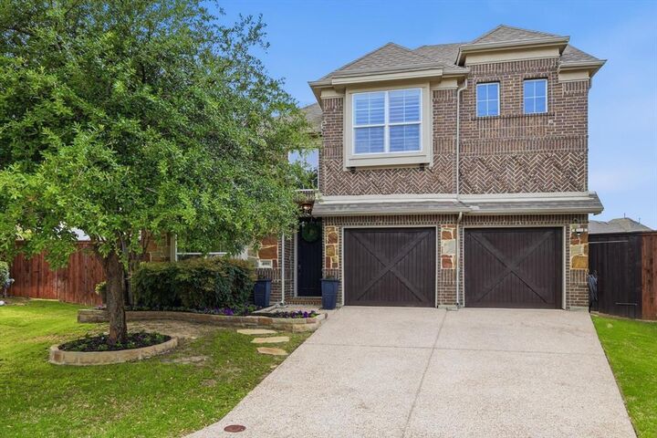 Property Photo:  4001 Silk Vine Court  TX 76262 