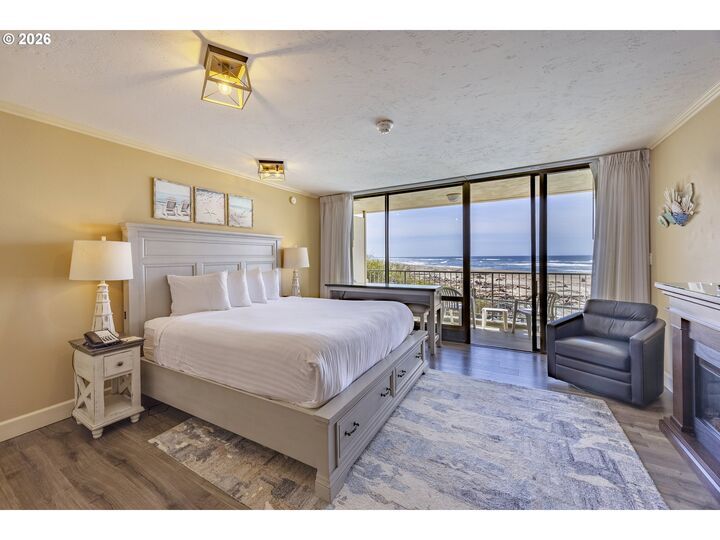 Property Photo: 4009 SW Highway 101 221 OR 97367