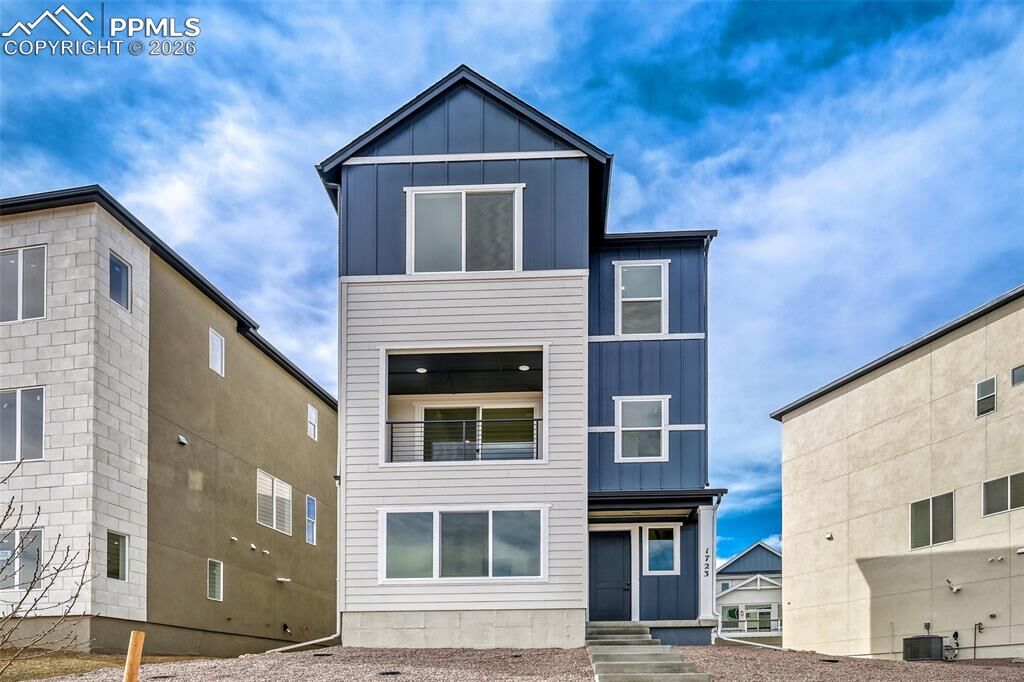 Property Photo:  1723 Keystone Crest Lane  CO 80905 