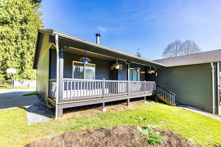 Property Photo:  8635  215th Street NE  WA 98223 